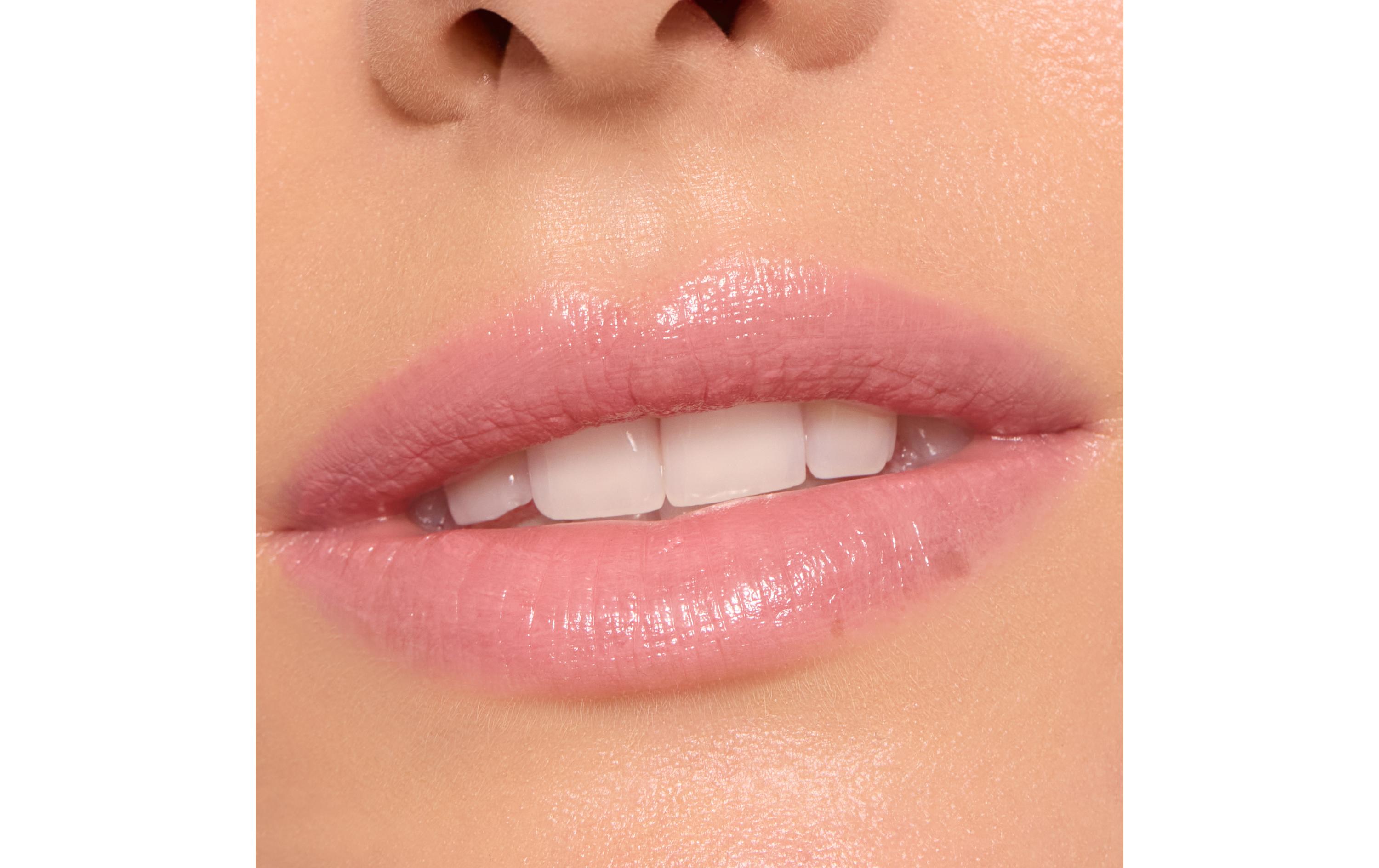 Lip Gloss Care In Colours 070 GirlbossFarbiger Lippenbalsam in einem hellen Korallen-Pink für glänzende und mit Feuchtigkeit versorgte Lippen
