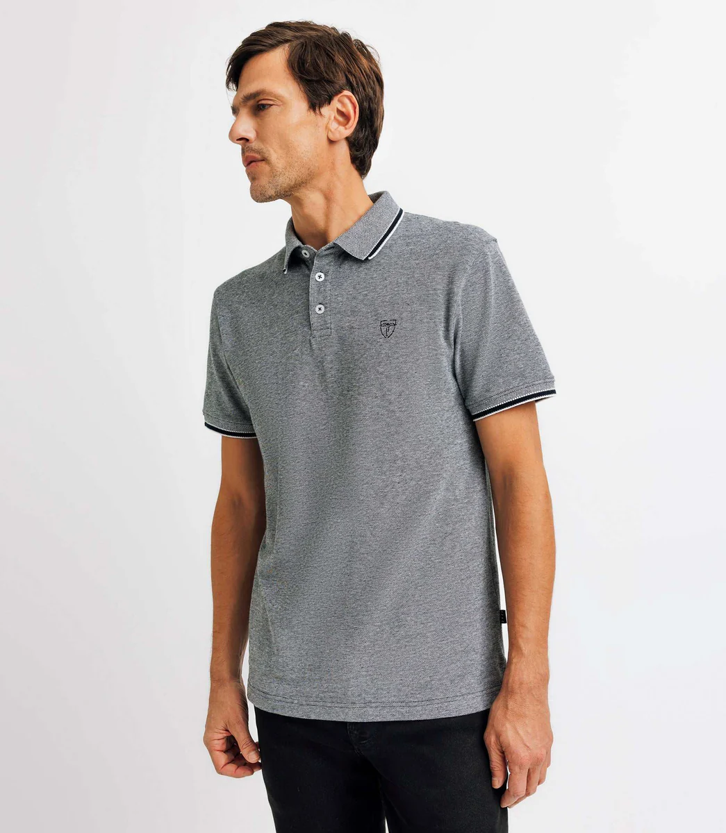 Polo piqué avec broderie marine