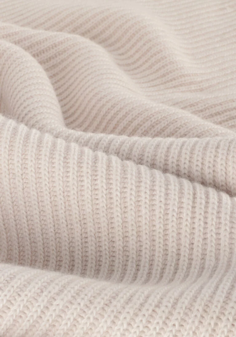 PROFUOMO gebroken wit profuomo sjaal scarf wool nylon