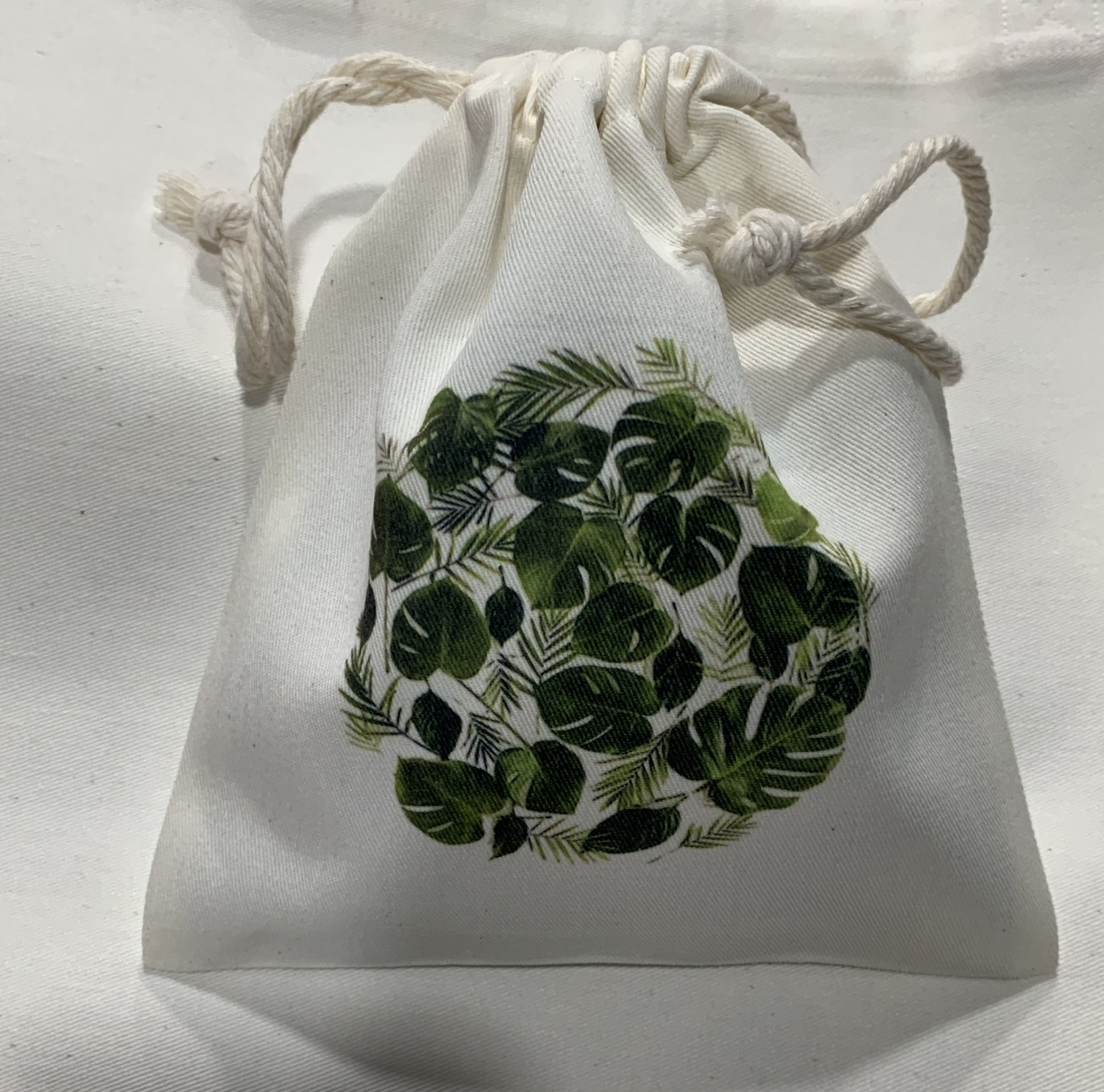 Stoffbeutel 'Blätter', H 21 cm, B 18,5 cm günstig bestellen