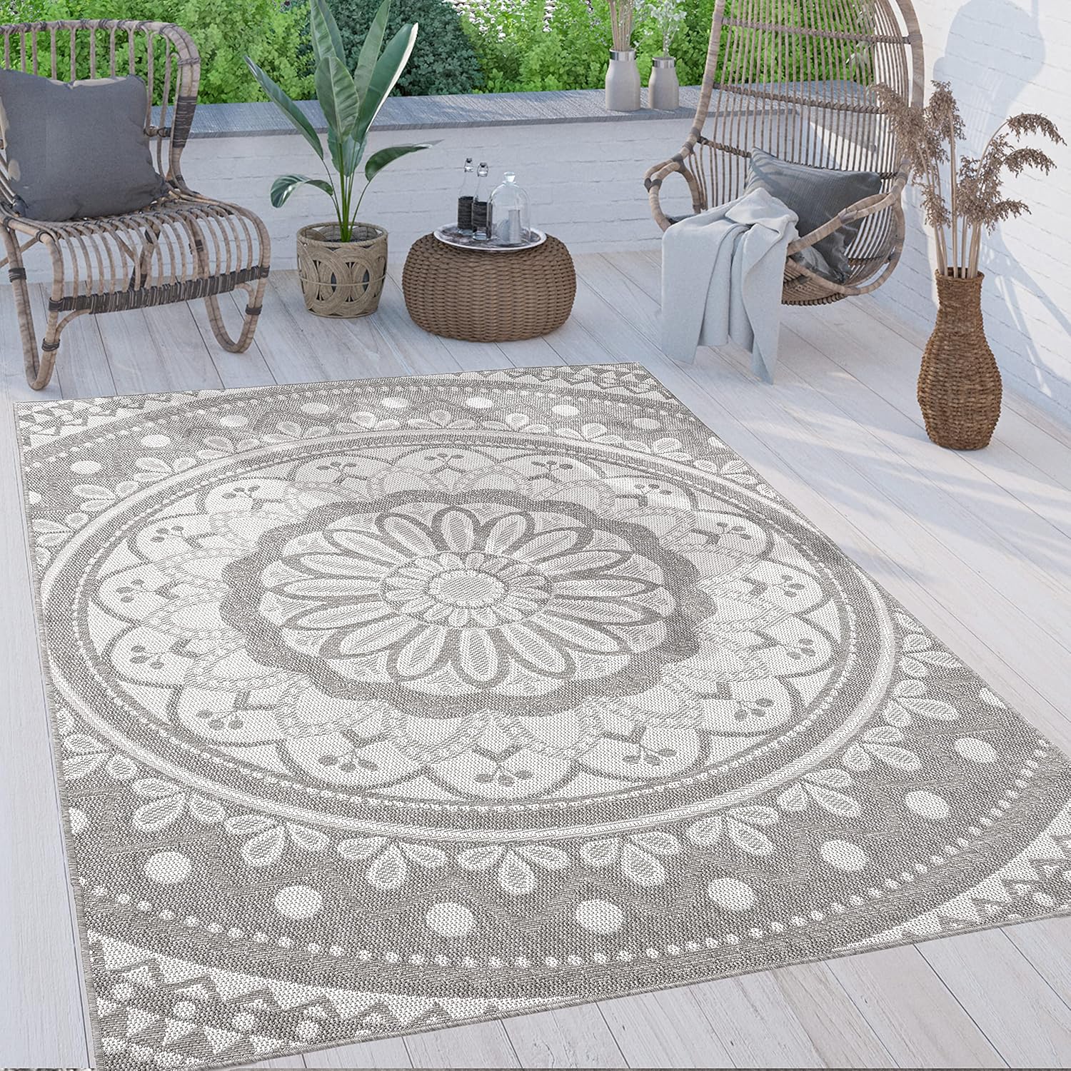 Paco Home Outdoor Teppich wetterfest & robust modernes Mandala & Boho Design pflegeleicht & flachgewebt für Balkon, Terrasse, Garten, Wohnzimmer & Küche Ethno Mandala, Grösse:240x340 cm, Farbe:Grau