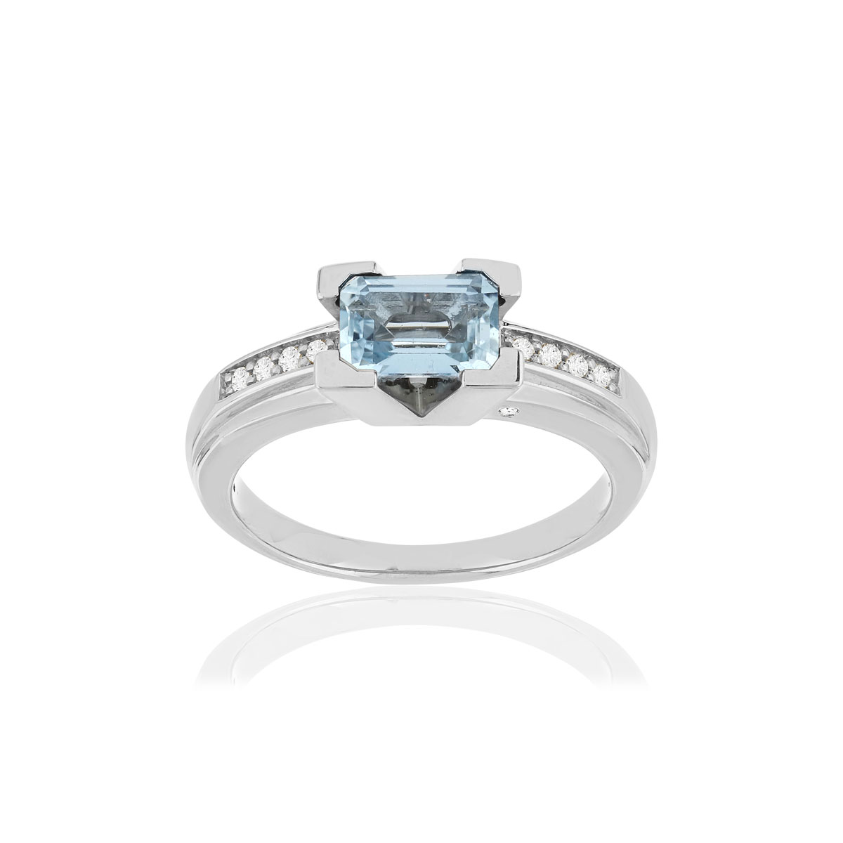 Bague VAN BRILL or blanc 750, aigue-marine, diamants.