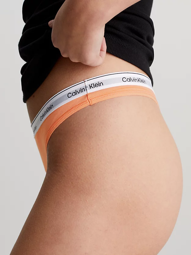 Conjunto de 3 tangas - Logotipo moderno