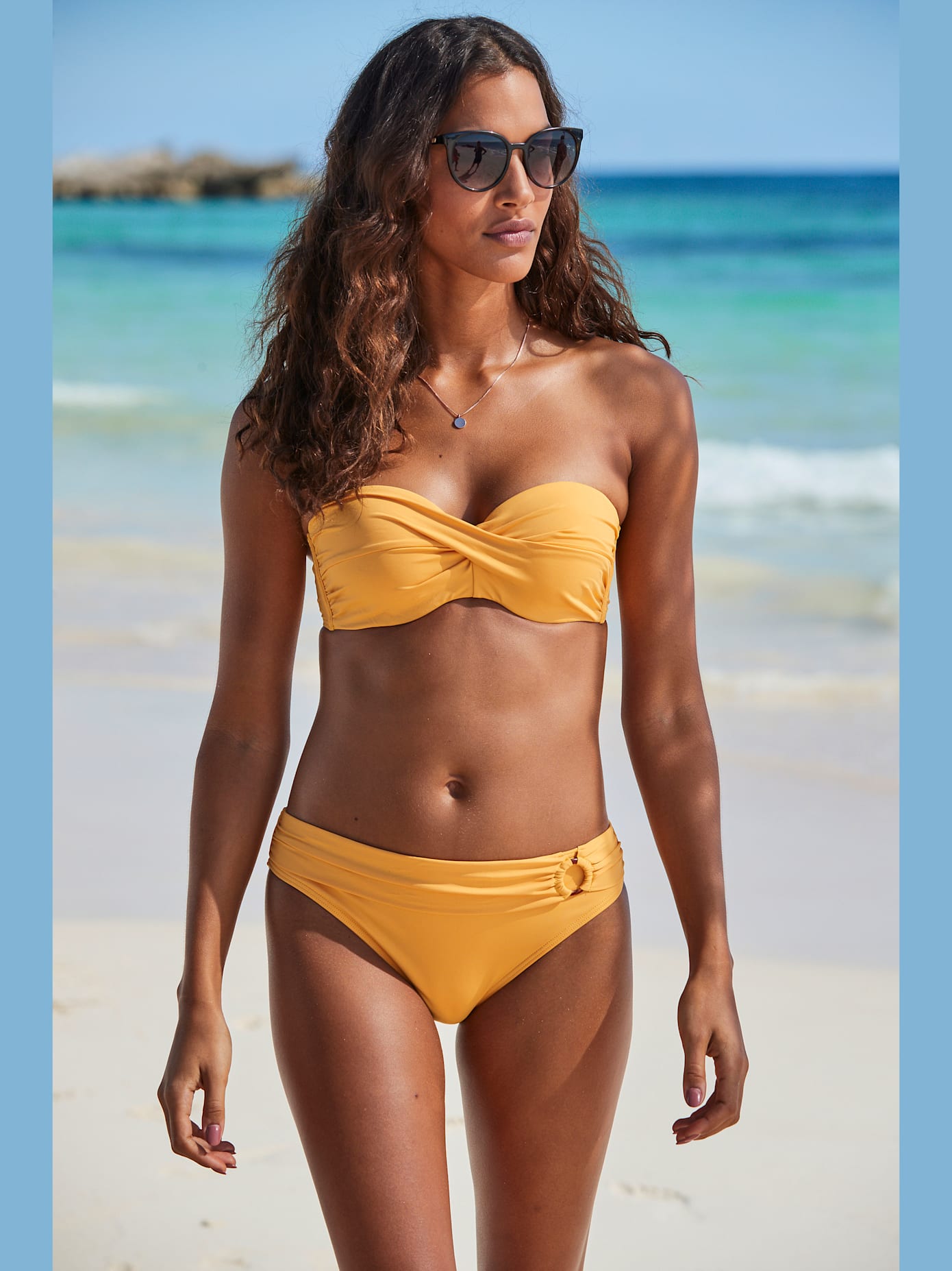 Haut de bikini bandeau à armatures coloris unis tendance