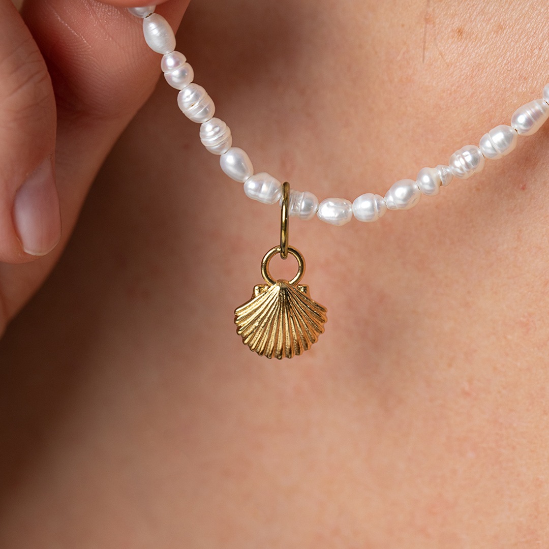 Paul Hewitt Charm Scallop Marinium Ocean Steel Goldig