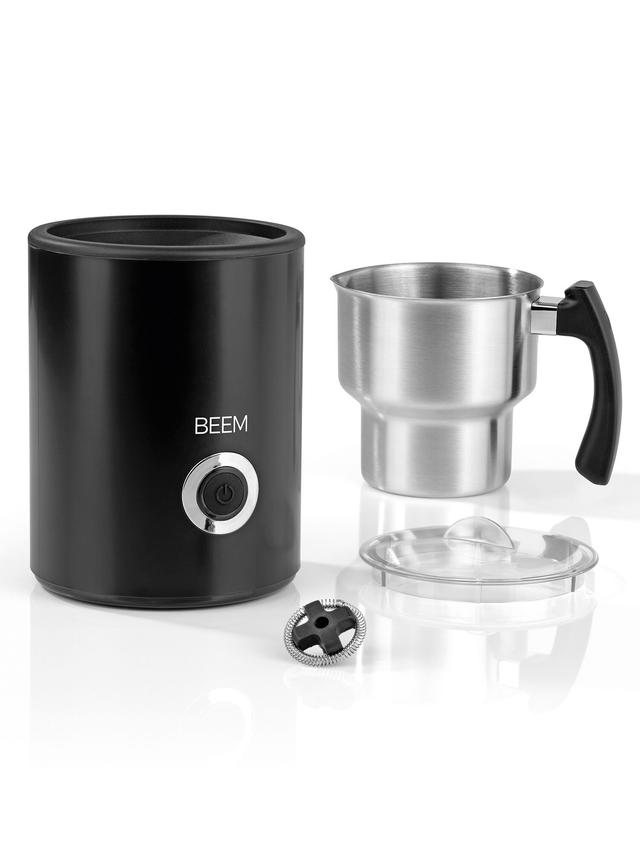 Perfekter Milchschaum und heiße Milch