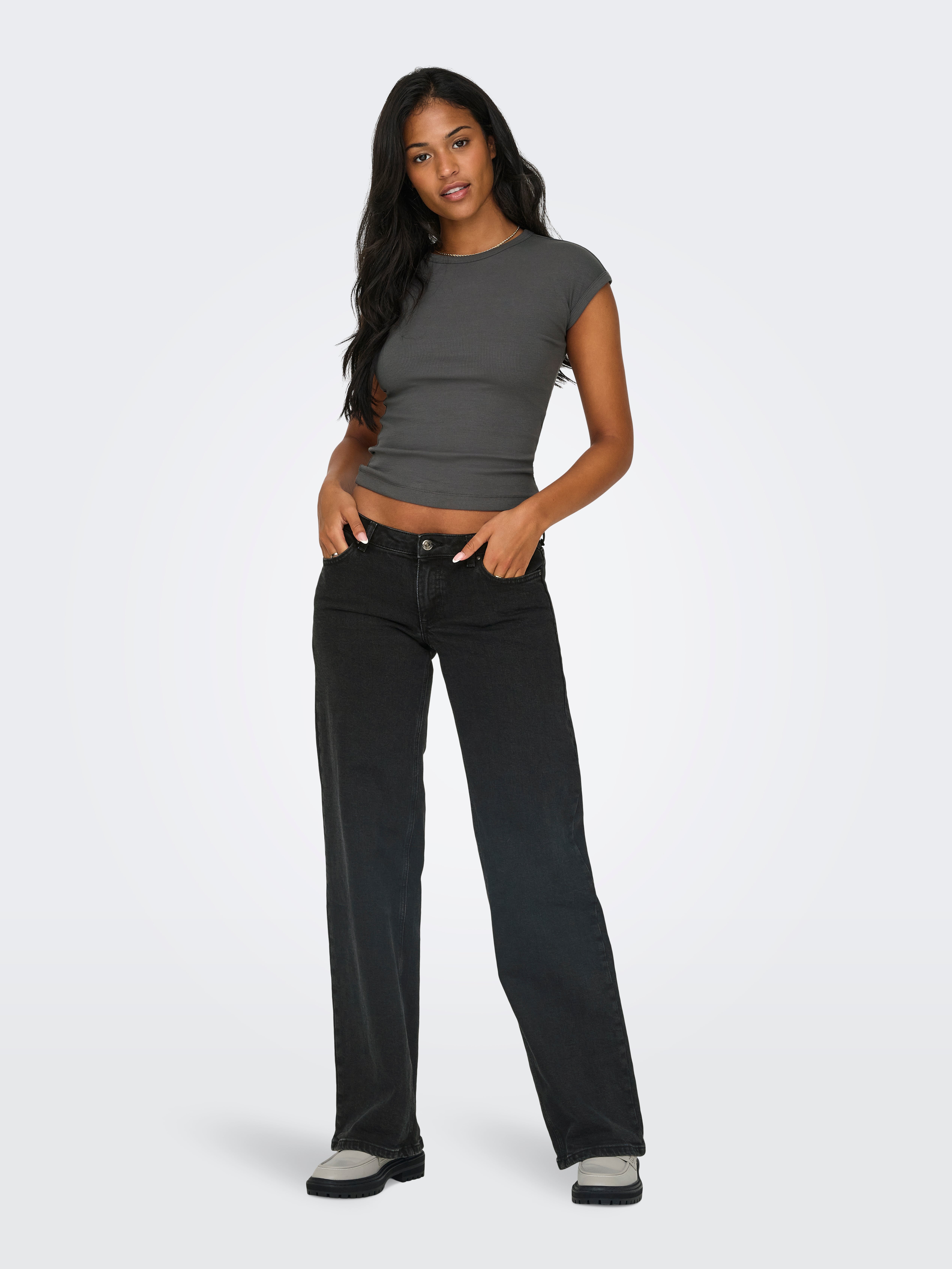 ONLJUICY Niedrige Taille Weiter Beinschnitt Jeans Washed Black