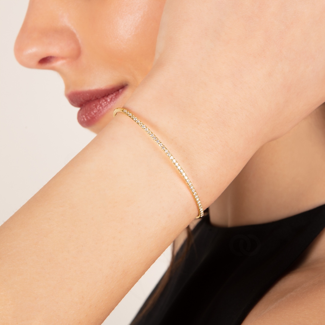 0.47 Karat Diamantarmreif offen 750/18 K Gelbgold
