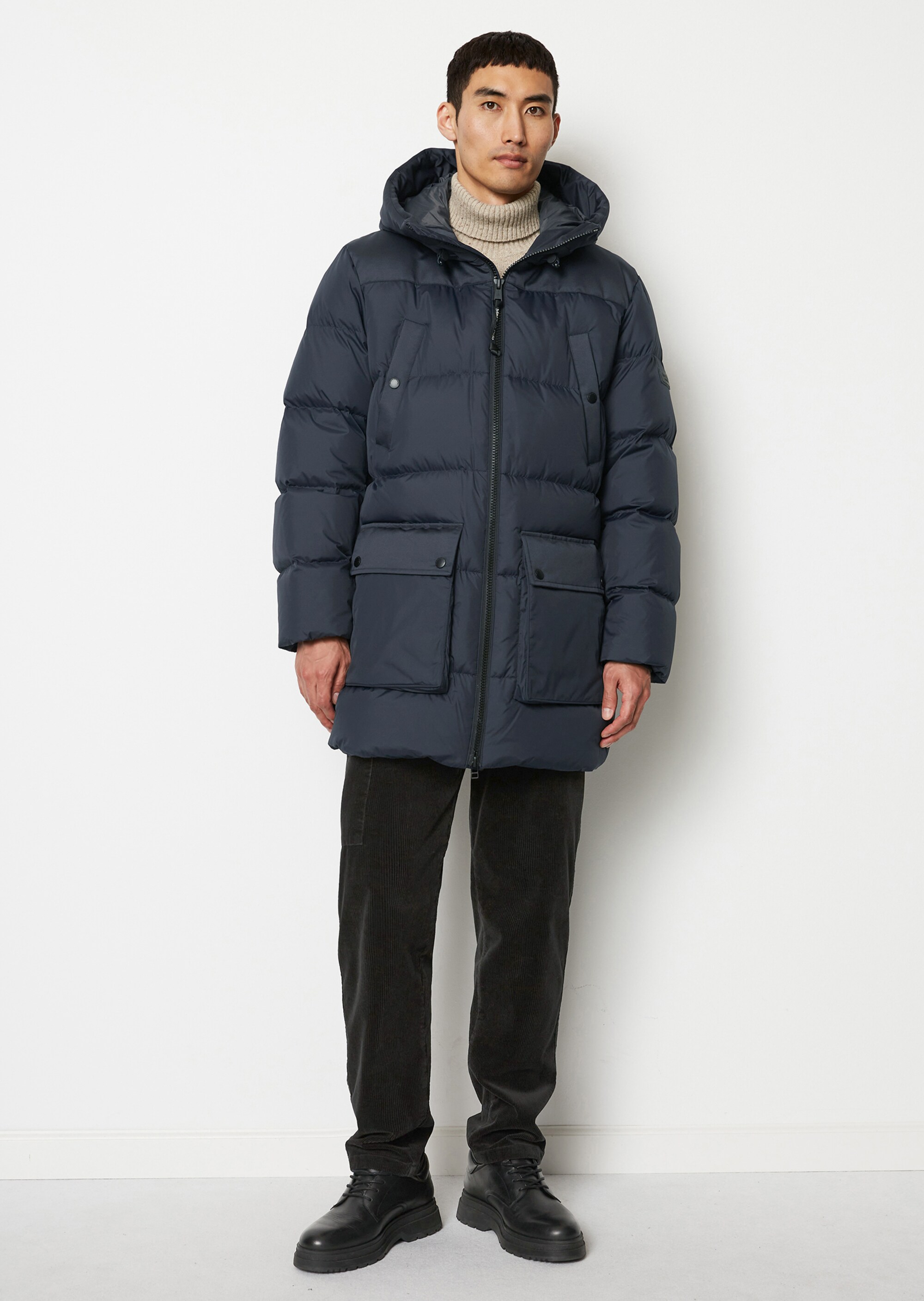 Daunenjacke regular aus hochwertiger High-Performance-Qualität
