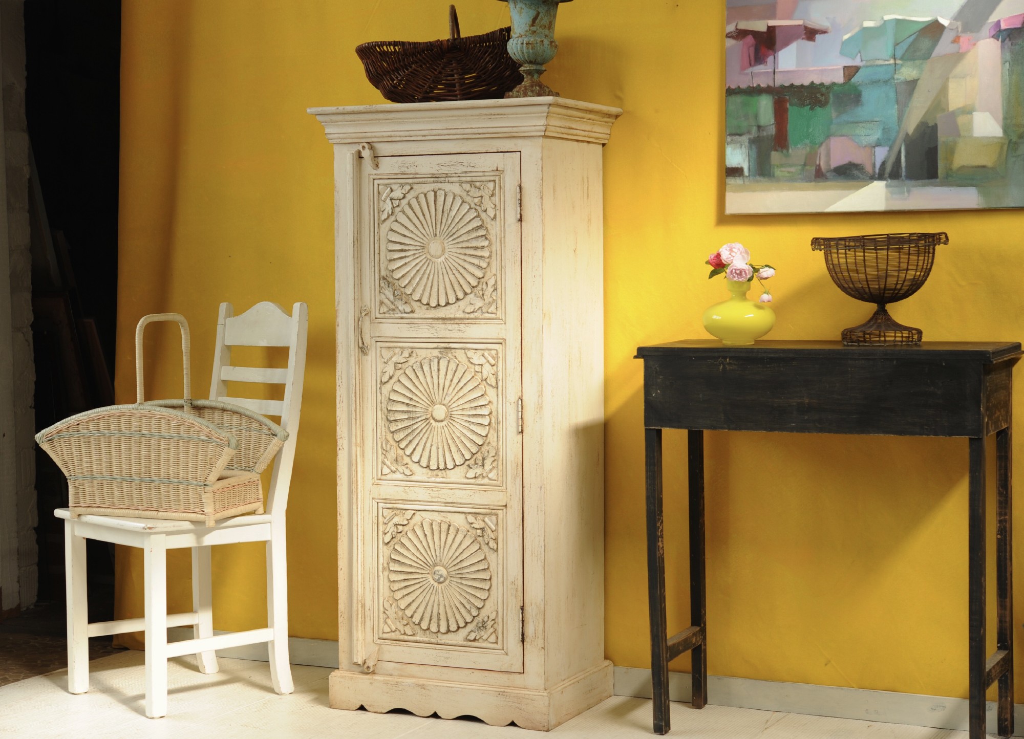 Schrank 'Bhilwara', weiß, H 140 cm, B 60 cm, T 40 cm von fischer's lagerhaus