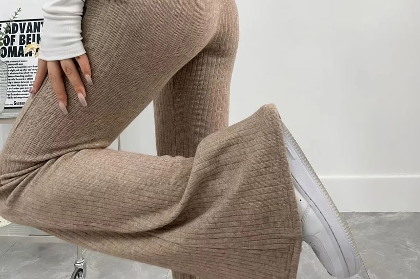 Asiris - Hoge taille, slim-fit, geribbelde broek met bootcut-hals
