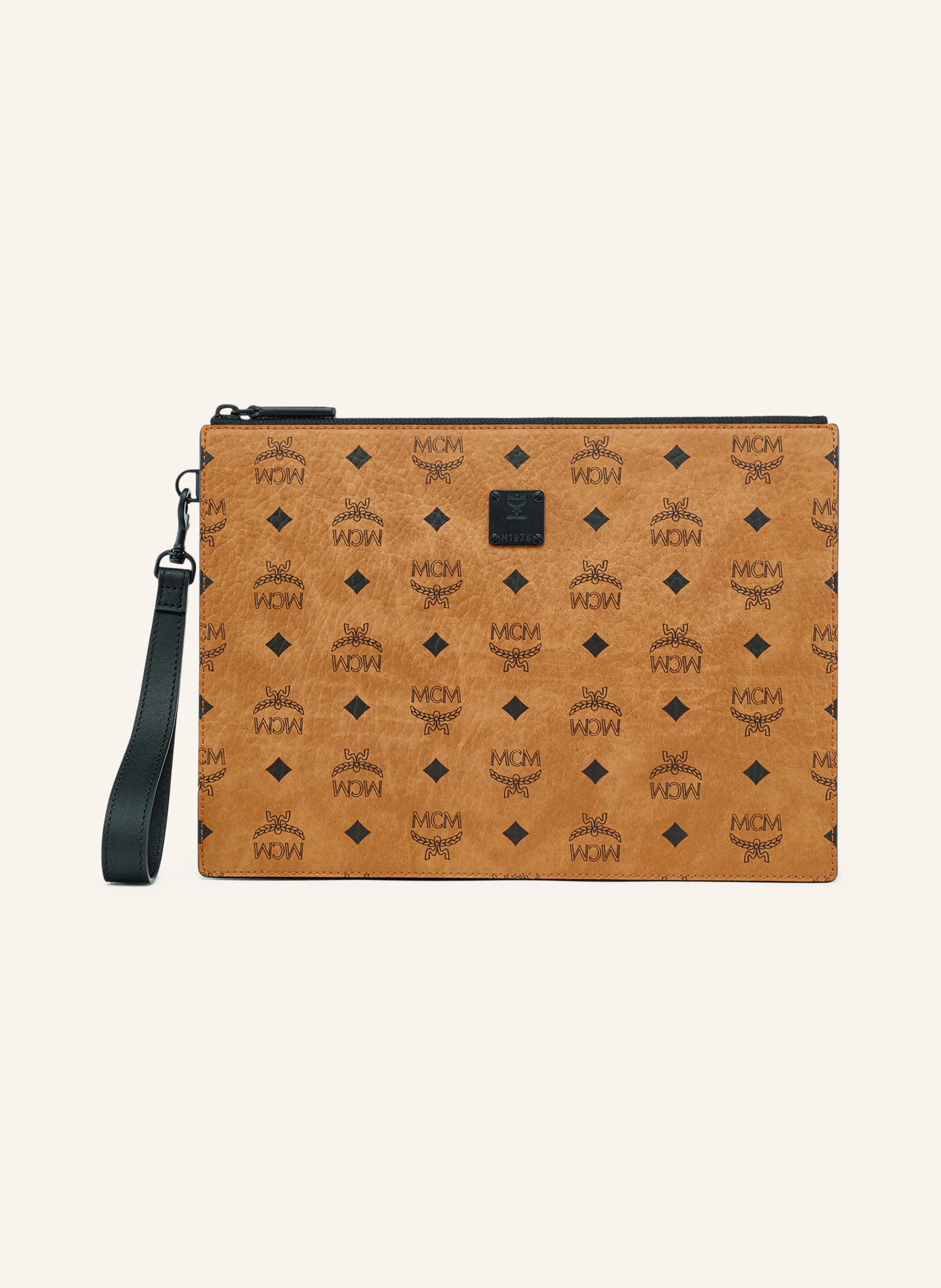 MCM Pouch AREN