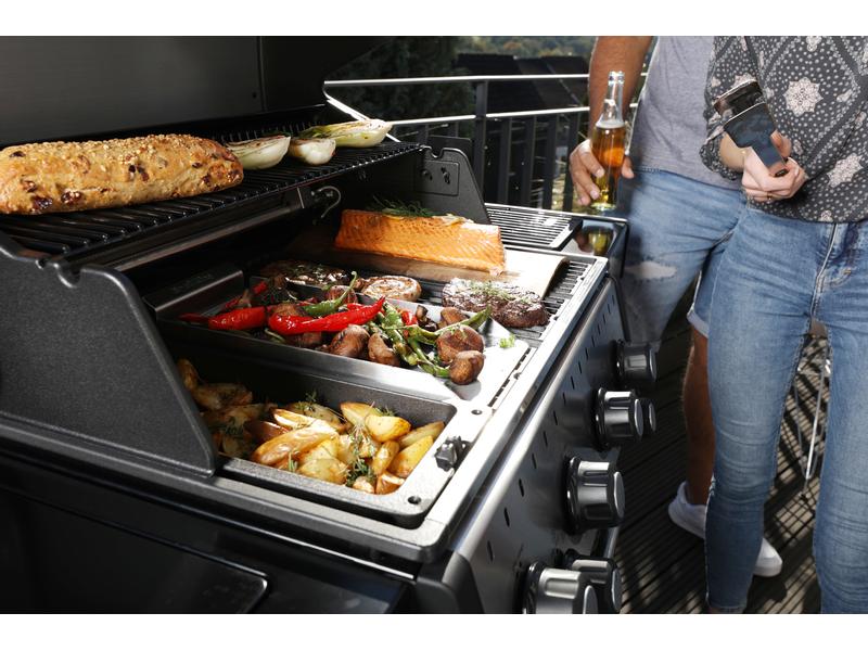 Broil King Gasgrill Crown 490 Gasgrill mit Grillfläche von 65.2 x 44.4 cm