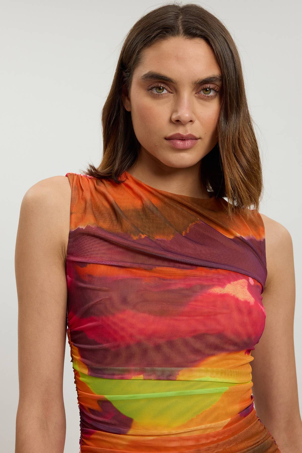 KarenMillen Robe Longue En Jersey Moulante À Imprimé Marbré En Mesh Froncé Petite