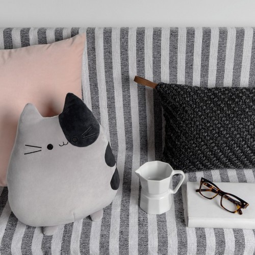 Almofada Sweet Kitty em formato de gatinho na cor cinza.