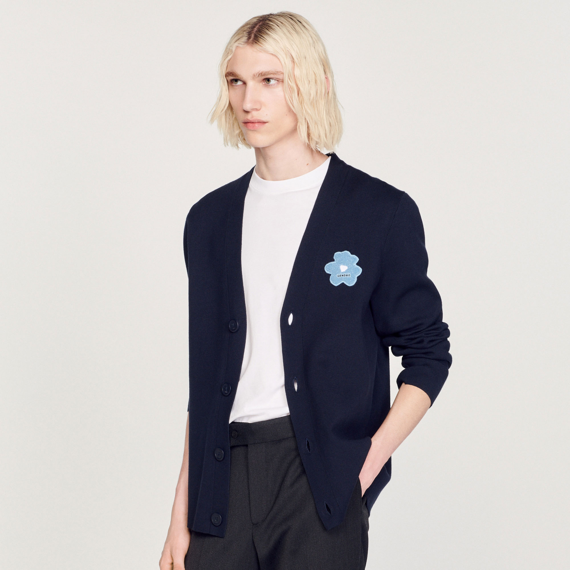 Cardigan patch fleur