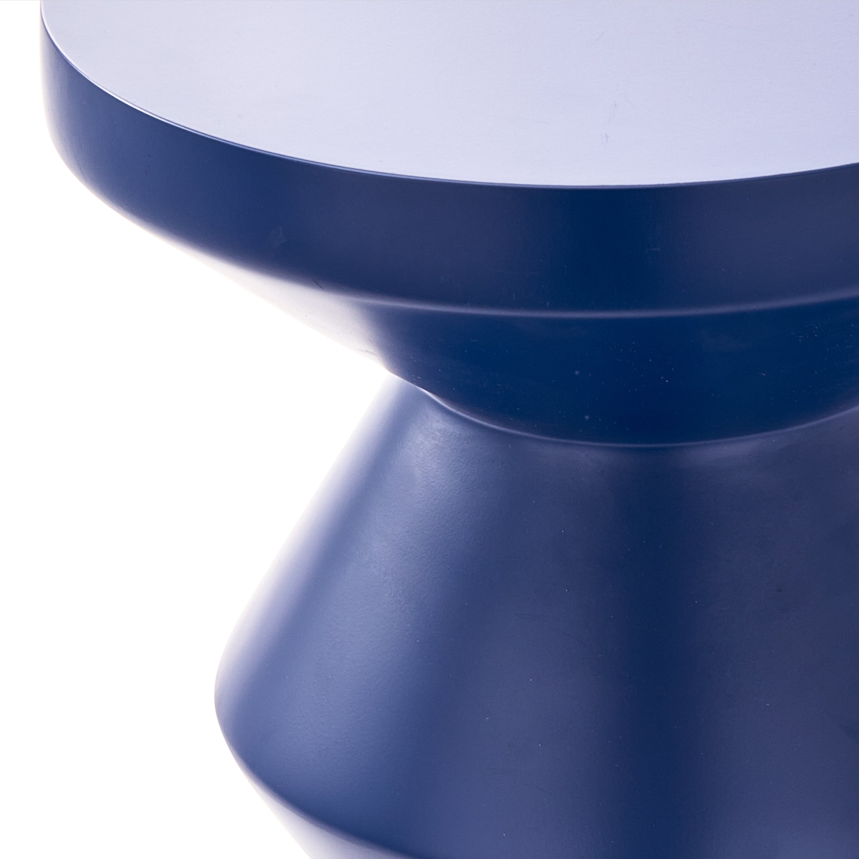 POLSPOTTEN Zig Zag Bijzettafel - Donkerblauw - Mat