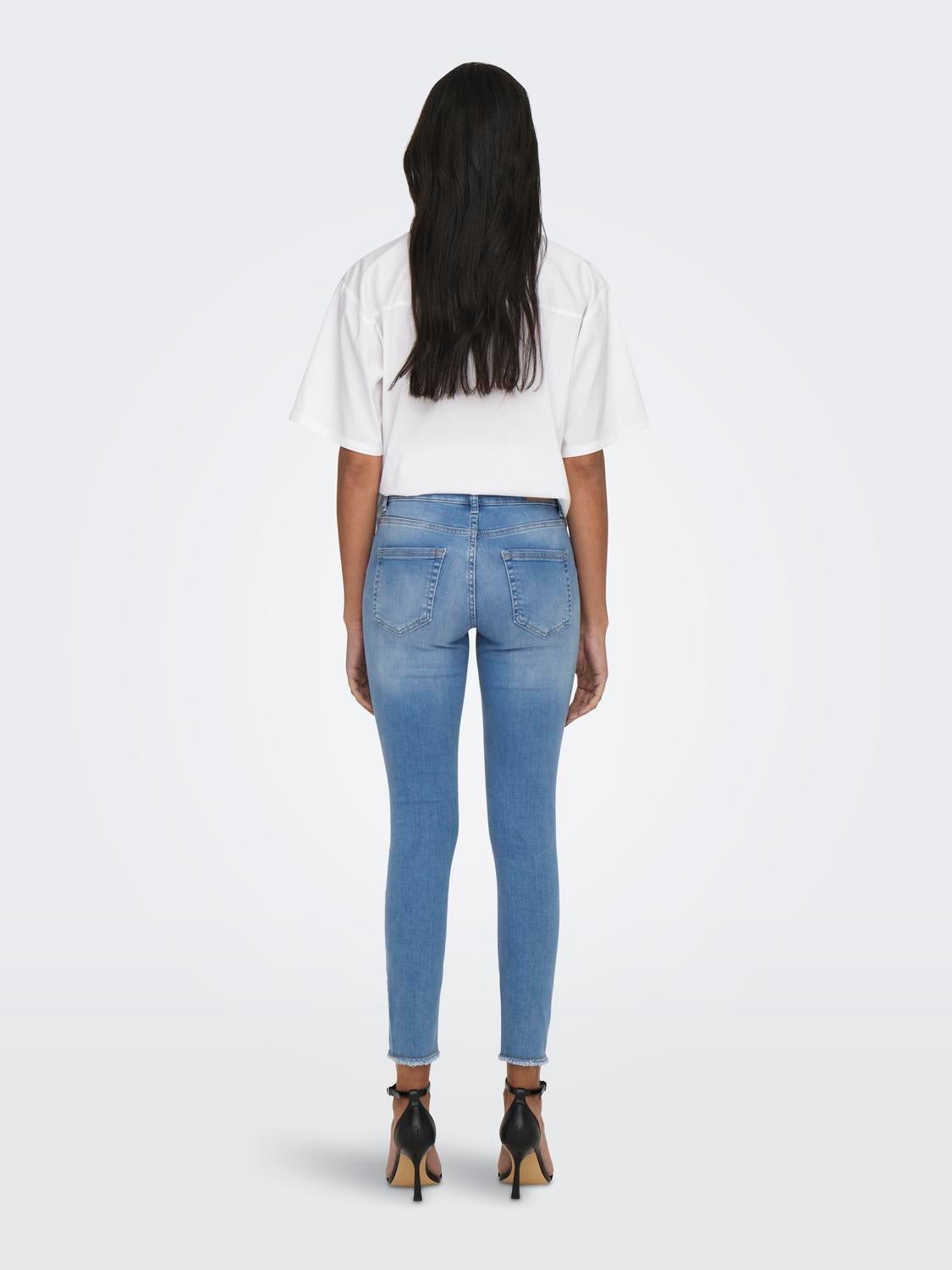 ONLBLUSH Mittlere Taille Skinny Fit Jeans Light Medium Blue Denim