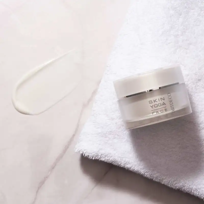 Skin Yoga Face Collagen Booster Cream With Vitamin C