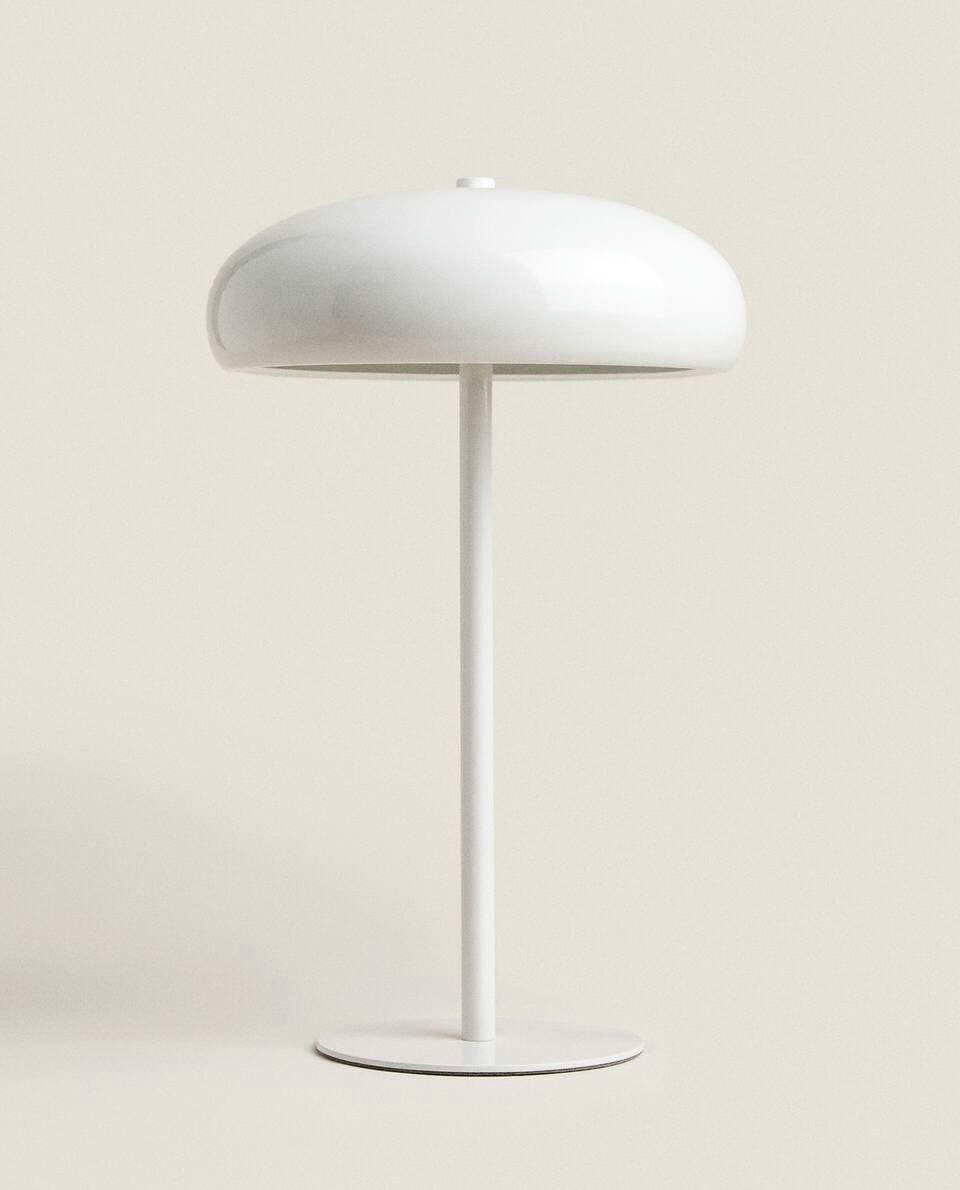 LUMINÁRIA MONOCROMÁTICA GRANDE