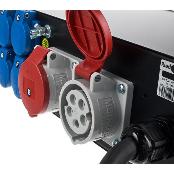 RiedConn Power Distributor STV32/002-6/2k