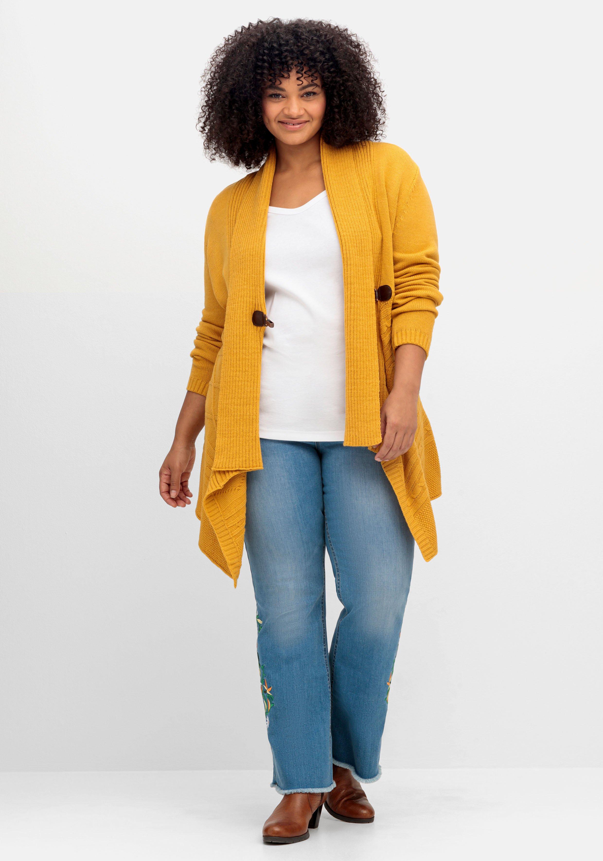 Longstrickjacke mit Schalkragen und Zipfelsaum