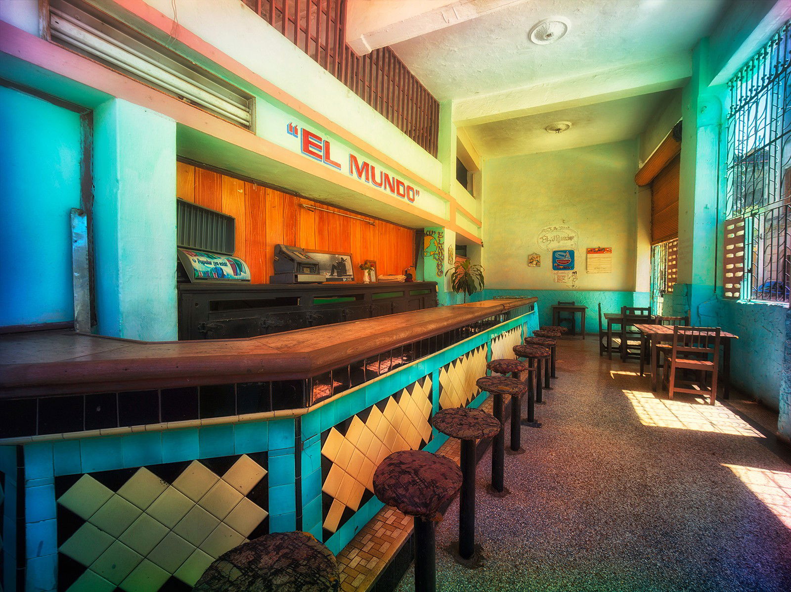 Bar El Mundo by Werner Pawlok - Limited Edition. Edition of: 150. Signed.