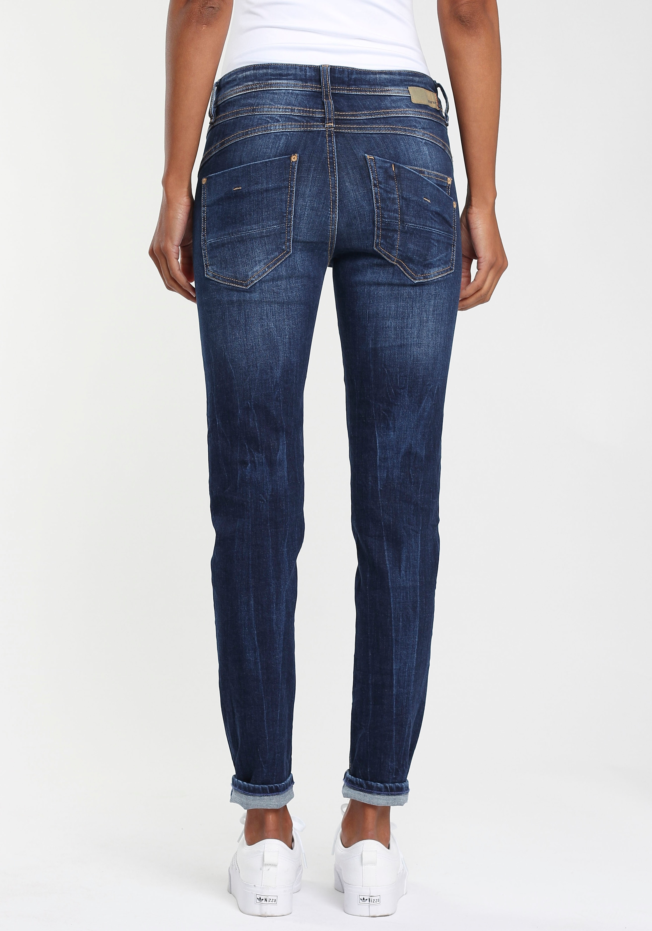 GANG Relax-fit-Jeans »94AMELIE«, mit doppelter rechter Gesässtasche