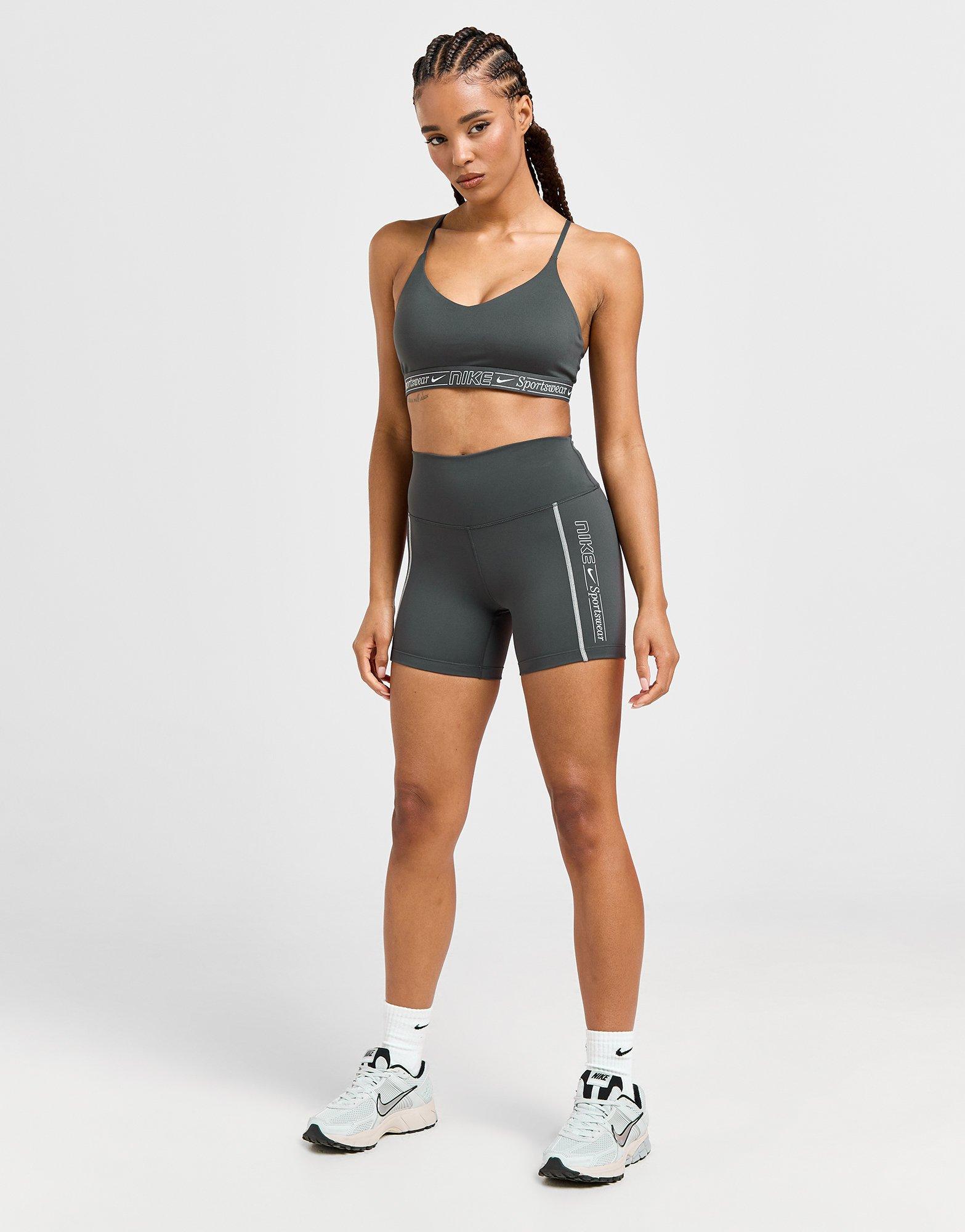 Nike Short Training Swoosh Femme