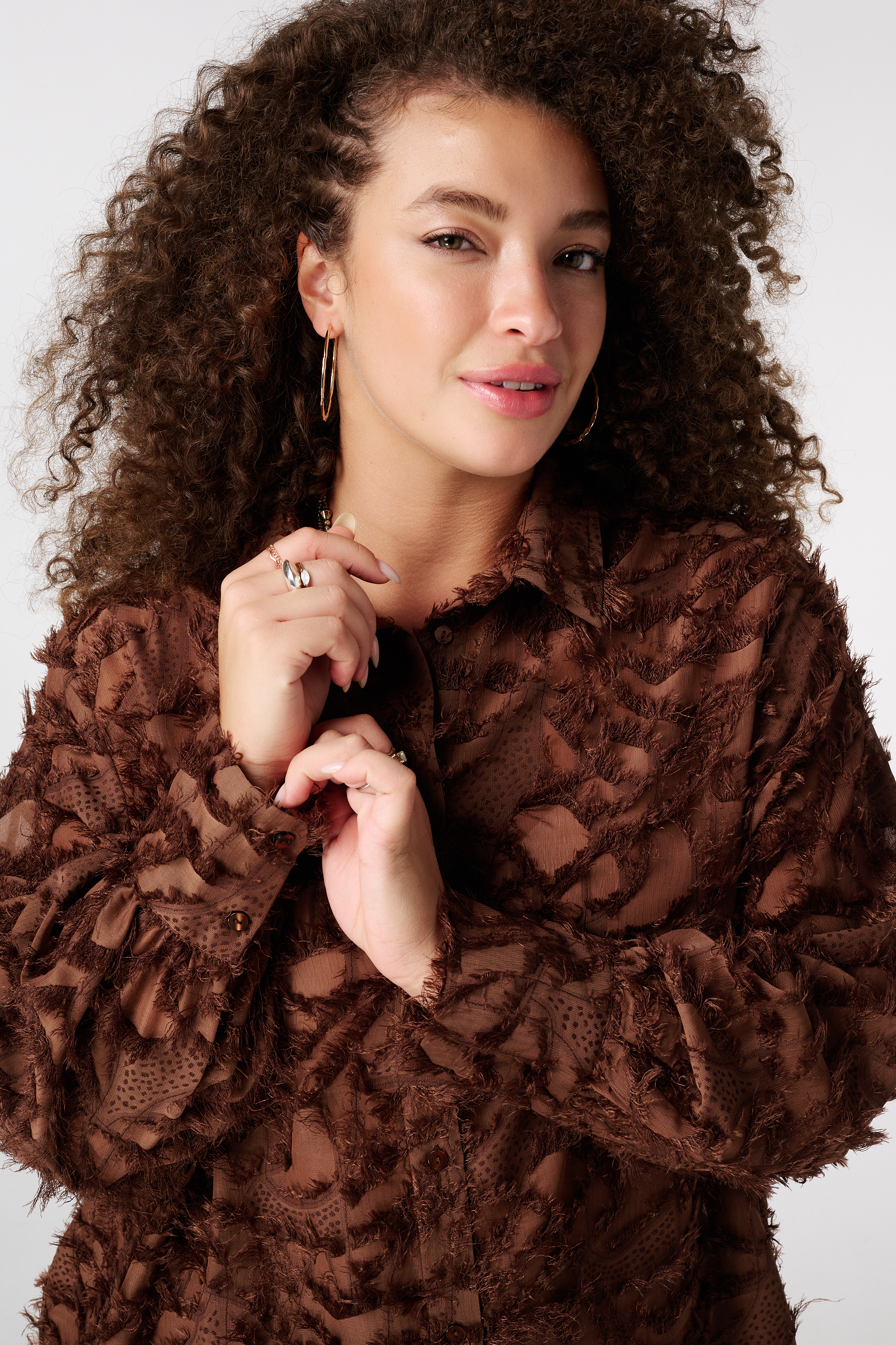 Fluffy blouse met opdruk Donker bruin