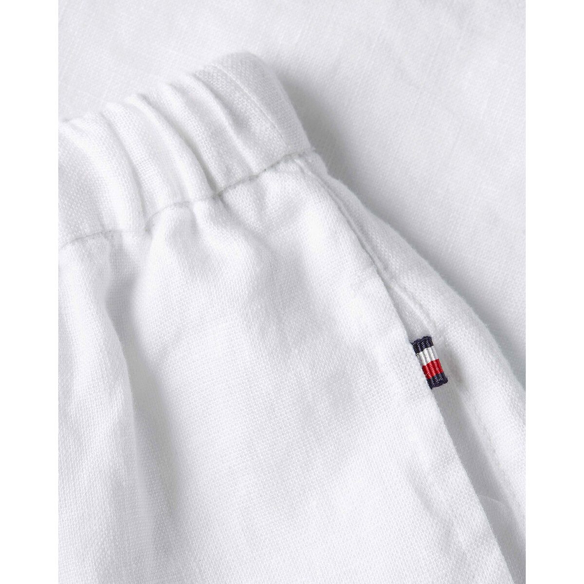 TOMMY HILFIGER<br>Shorts de linho com cintura elástica