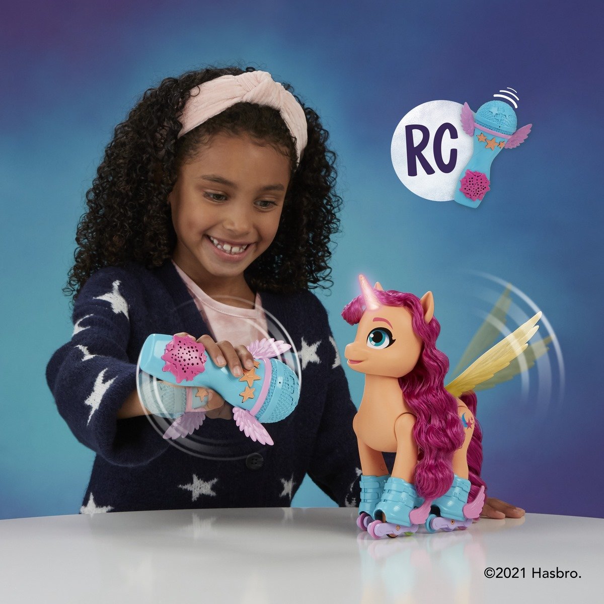 My Little Pony : Sunny chante en rollers