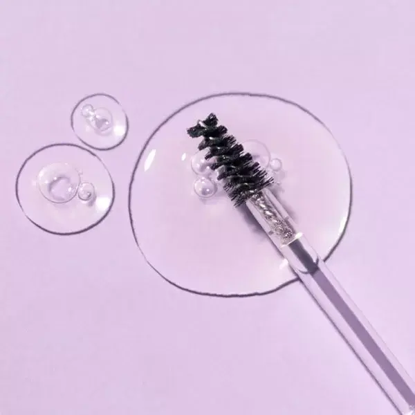 Sérum para cílios e sobrancelhas MÁDARA Grow & Fix 4ml