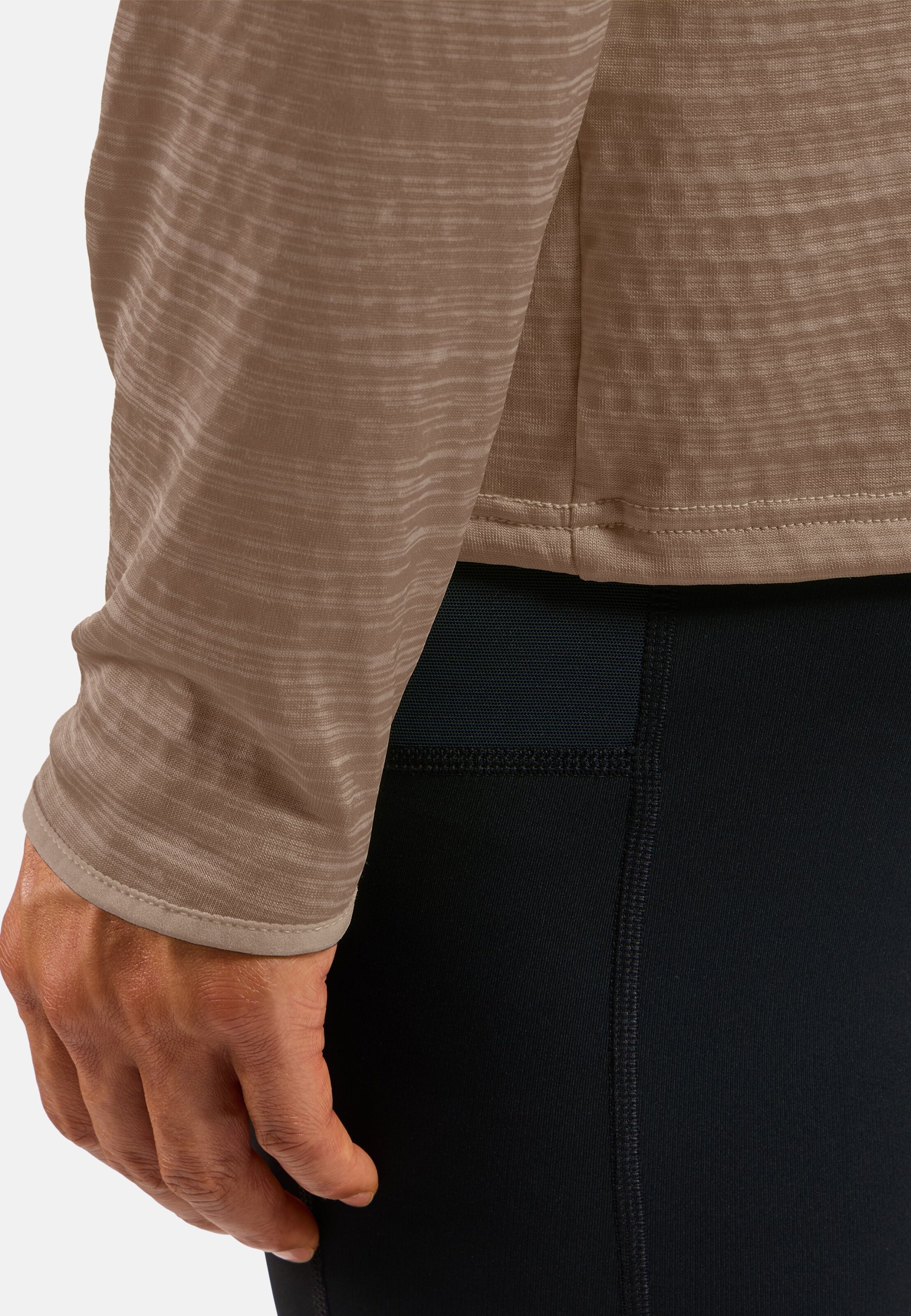 Herren Run Easy Mid Layer Oberteil in cinder melange