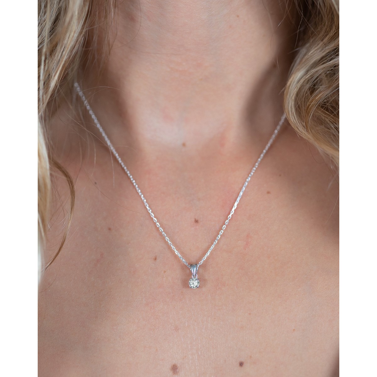 Collier Pendentif ADEN Or 585 Blanc Diamant Chaine Or 585 incluse 0.23grs