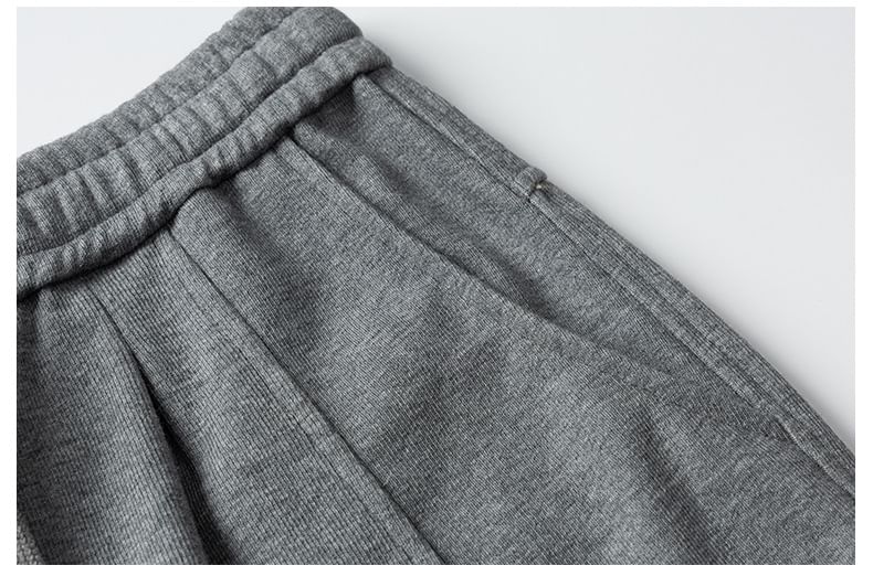 Shineon Studio - Effen geplooide shorts met trekkoord in de taille