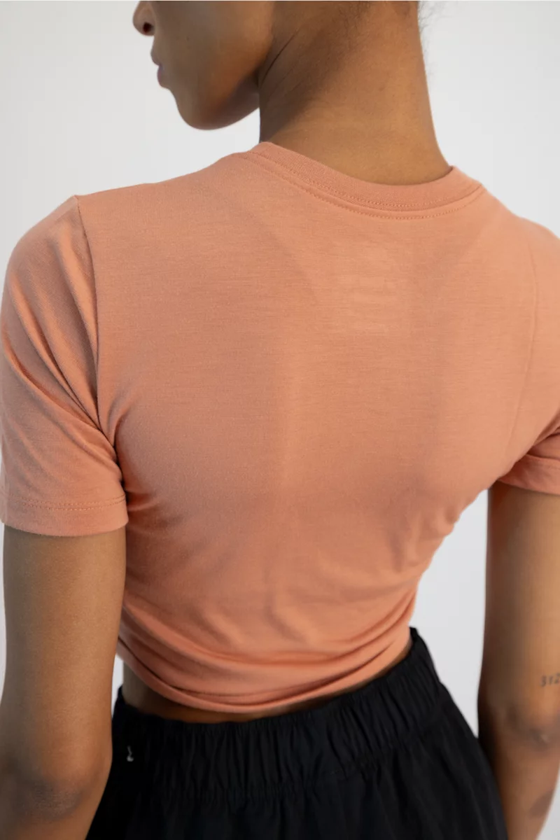 Nike Sportswear Essential Crop Damen T-Shirt