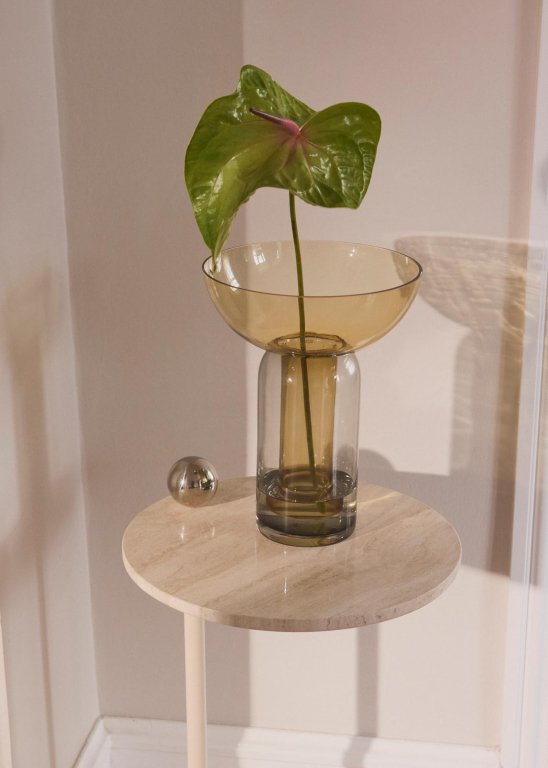 AYTM Castellum bijzettafel Ø40 Black/marmer