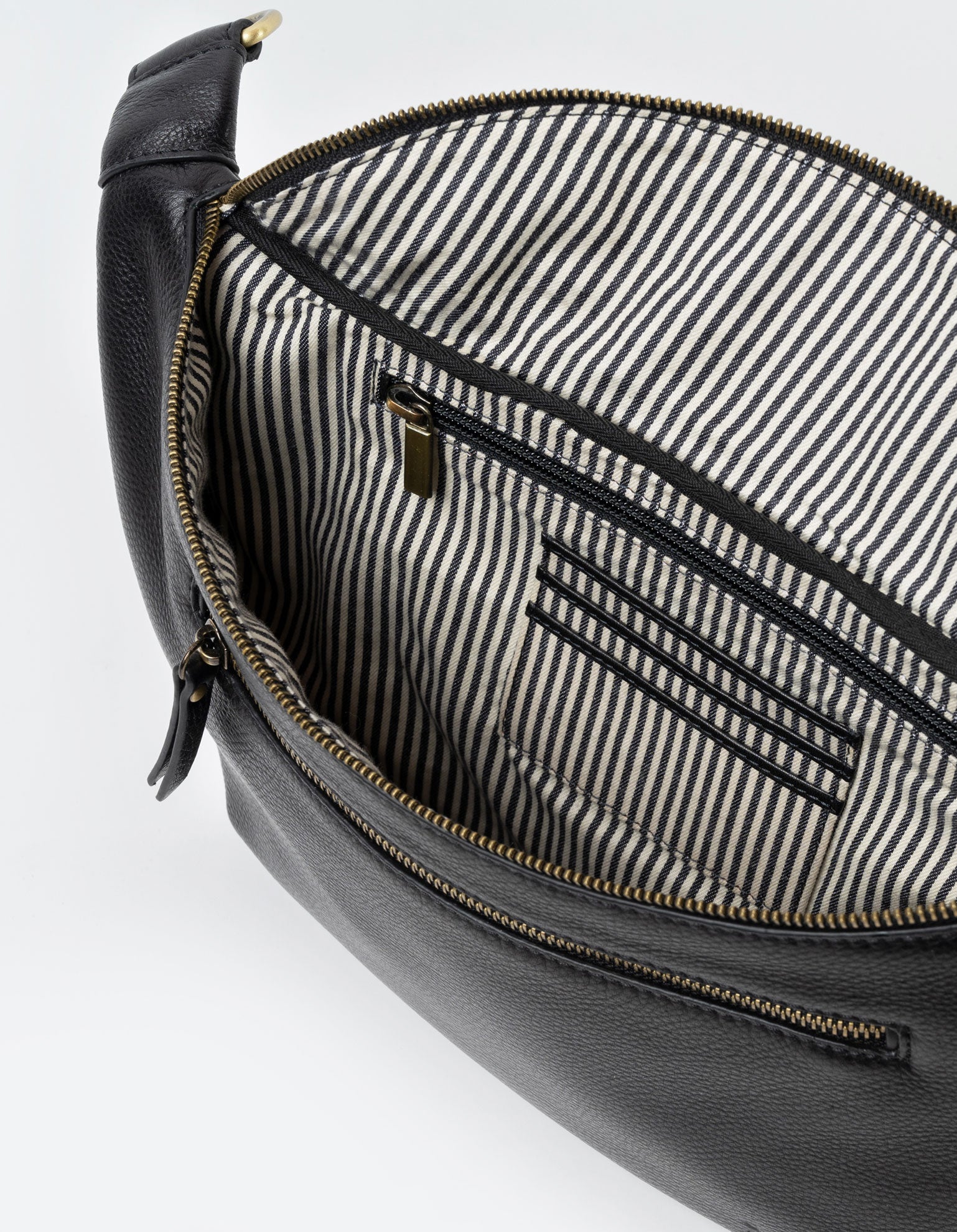 Drew Bum Bag Maxi - Black Soft Grain Leather