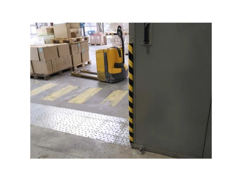 Durable S32R, Plast, Sort, Gul, Afrundet, 1000 mm, Kina