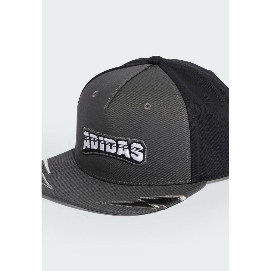 Adidas Original Casquette graphique visière plate Adilenium