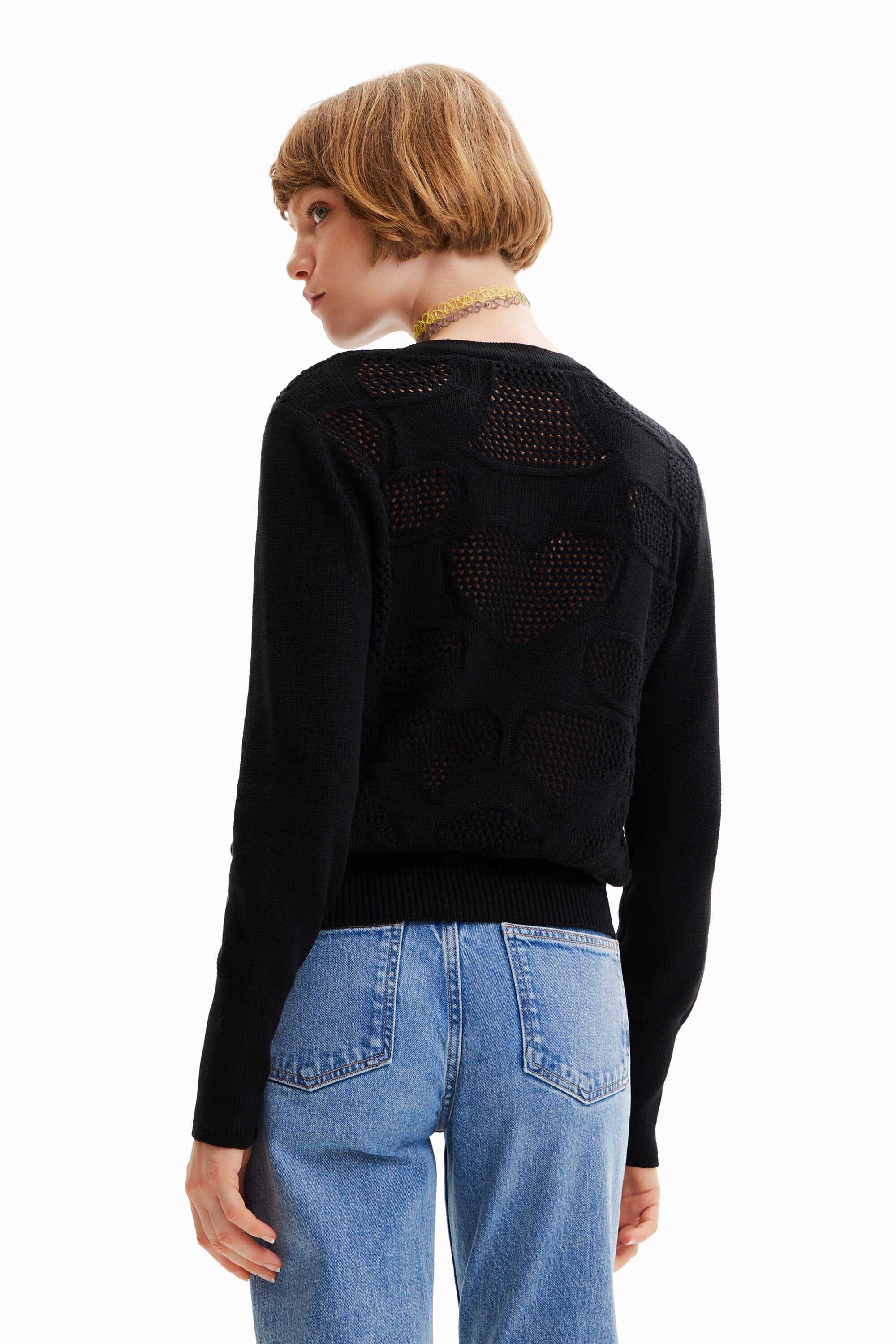 Pull motifs ajourés fleur
