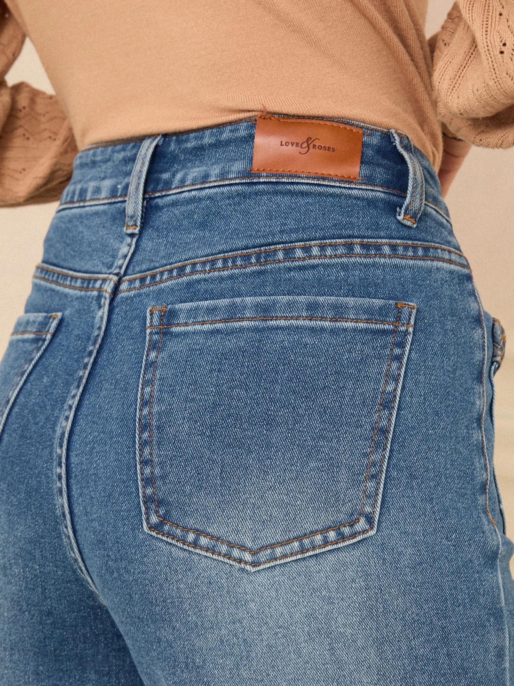 Normaal blauw - Love & Roses jeans met wijde pijpen en opgestikte gevlochten zakken