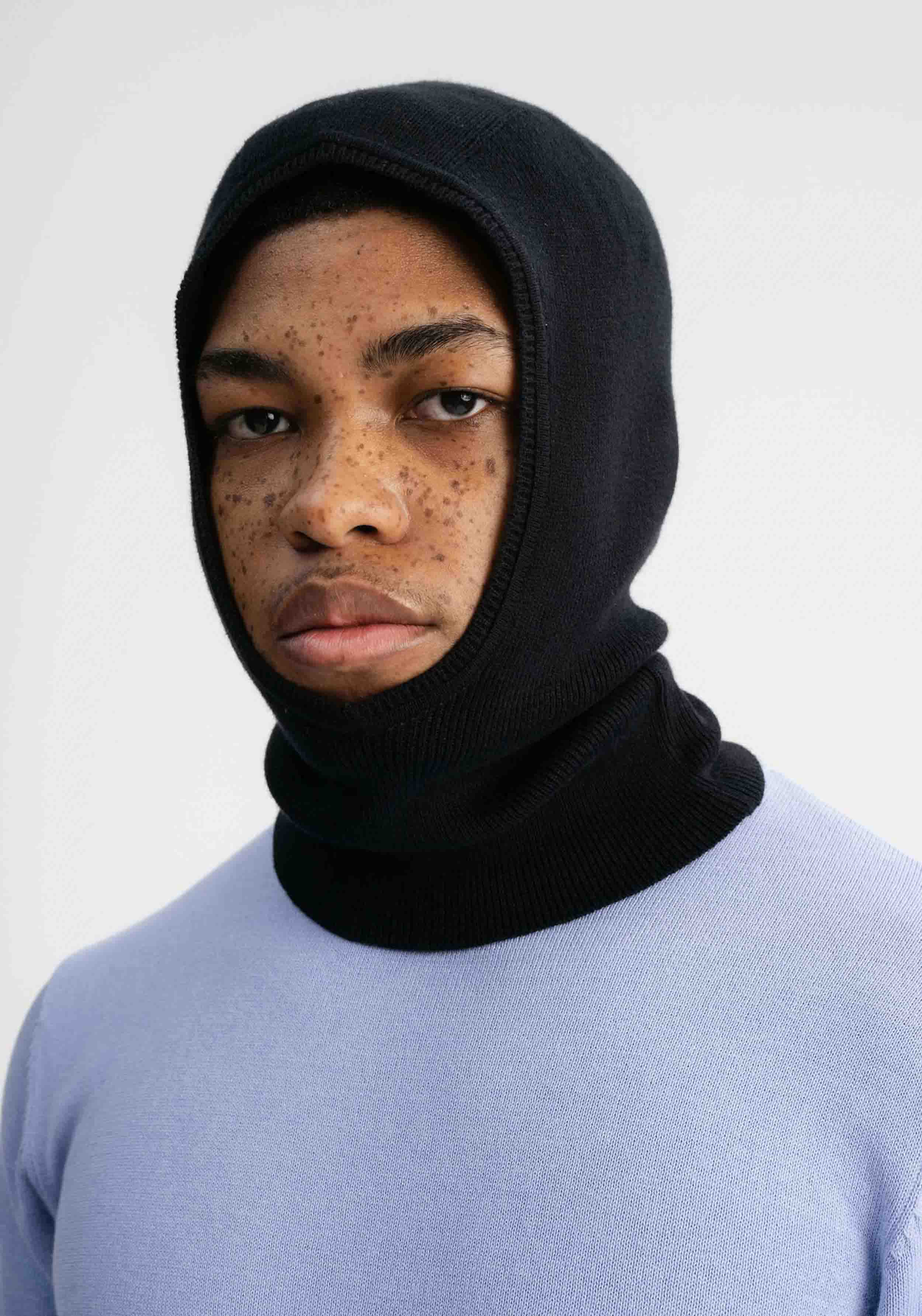 Mela Feinstrick Balaklava Charvi Black