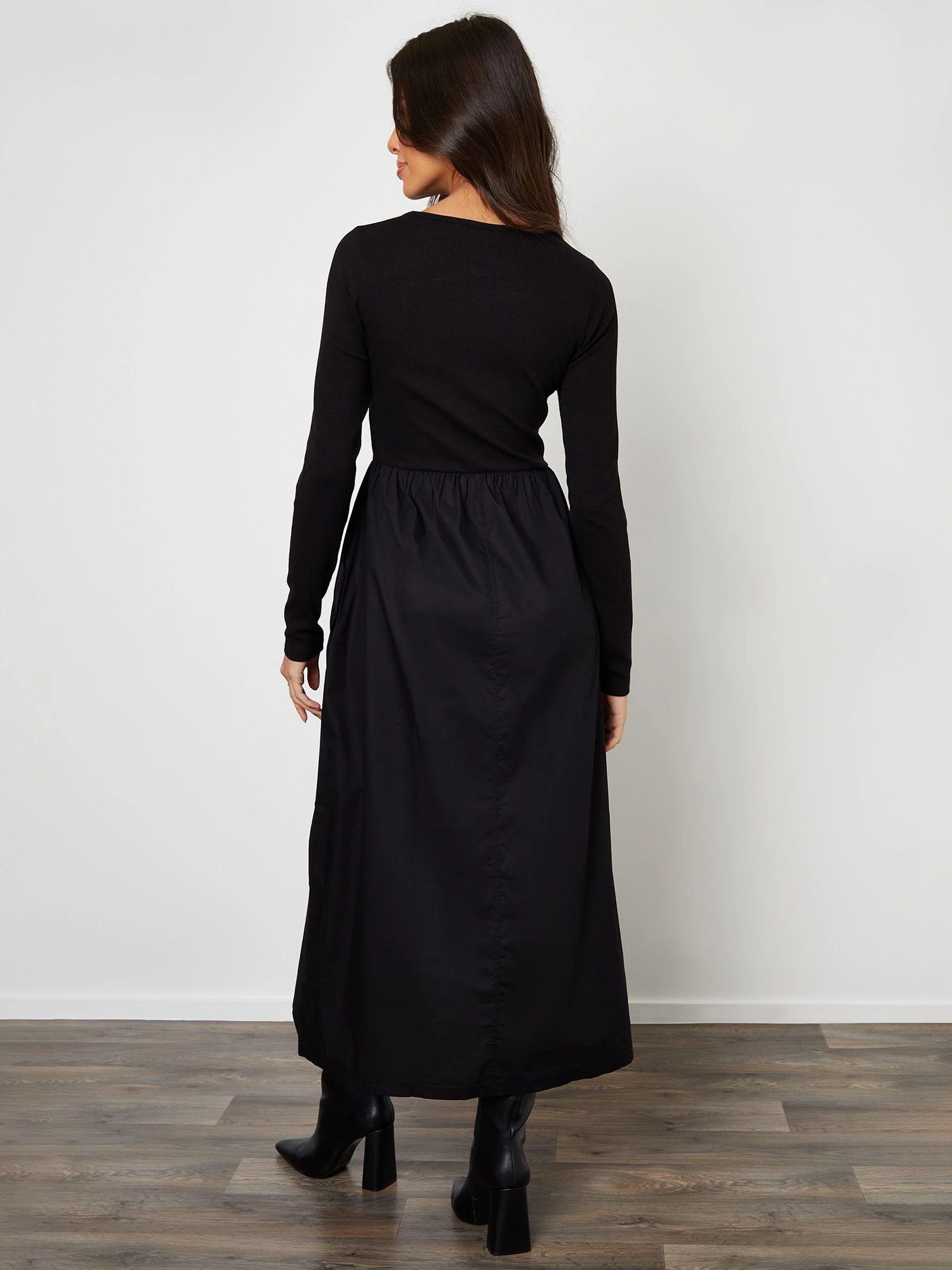 Zwart - Threadbare geribbelde jersey 2-in-1 midi-jurk met poplin rok