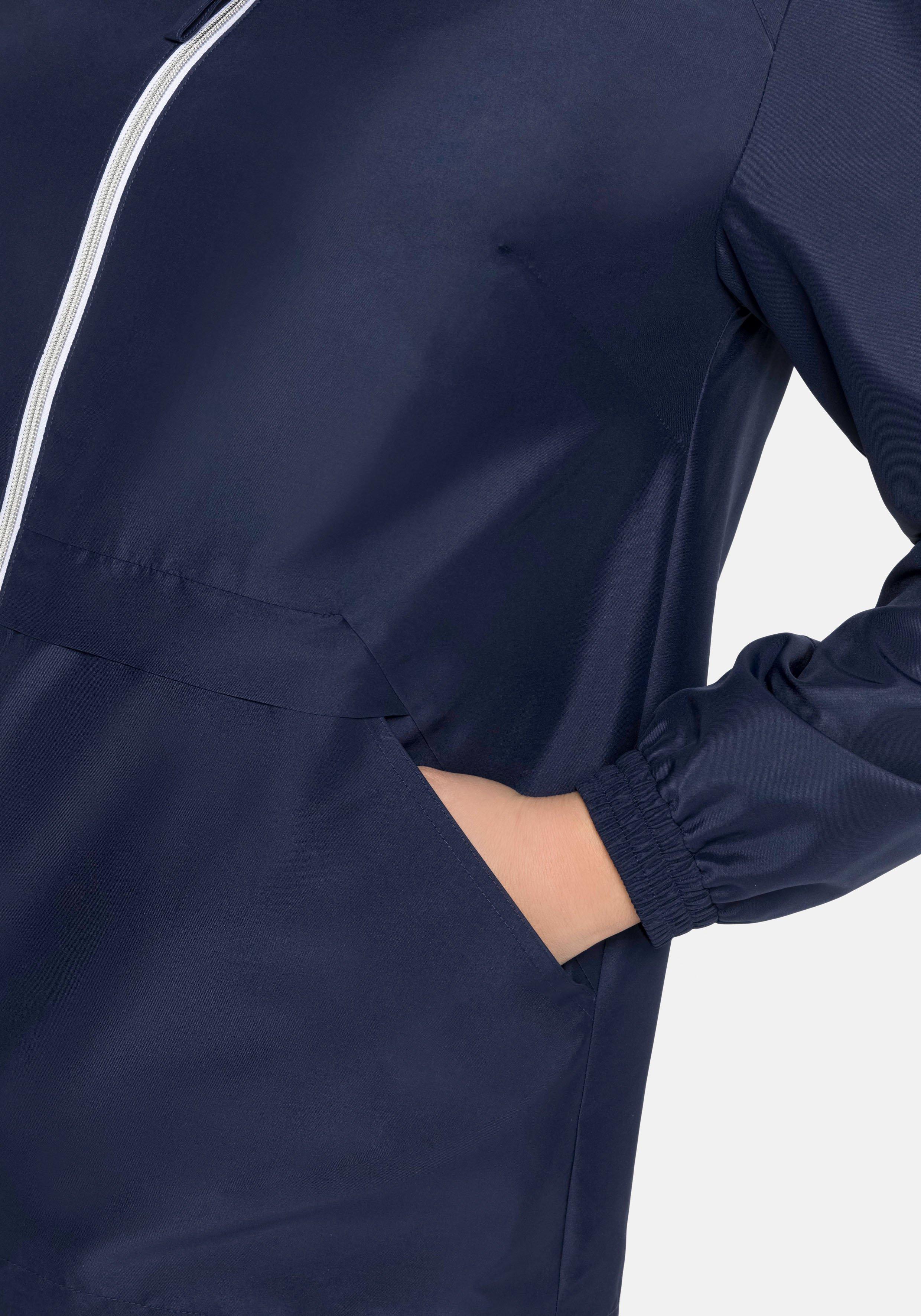 Übergangsjacke aus Microfaser, mit Kapuze