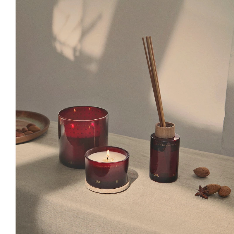 SKANDINAVISK JUL Scent Diffuser 100 ml - Merlot red