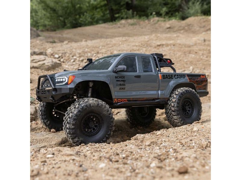 Axial Scale Crawler SCX10 III Base Camp ARTR, Grau Rockcrawler Basis Ausführung mit Spektrum