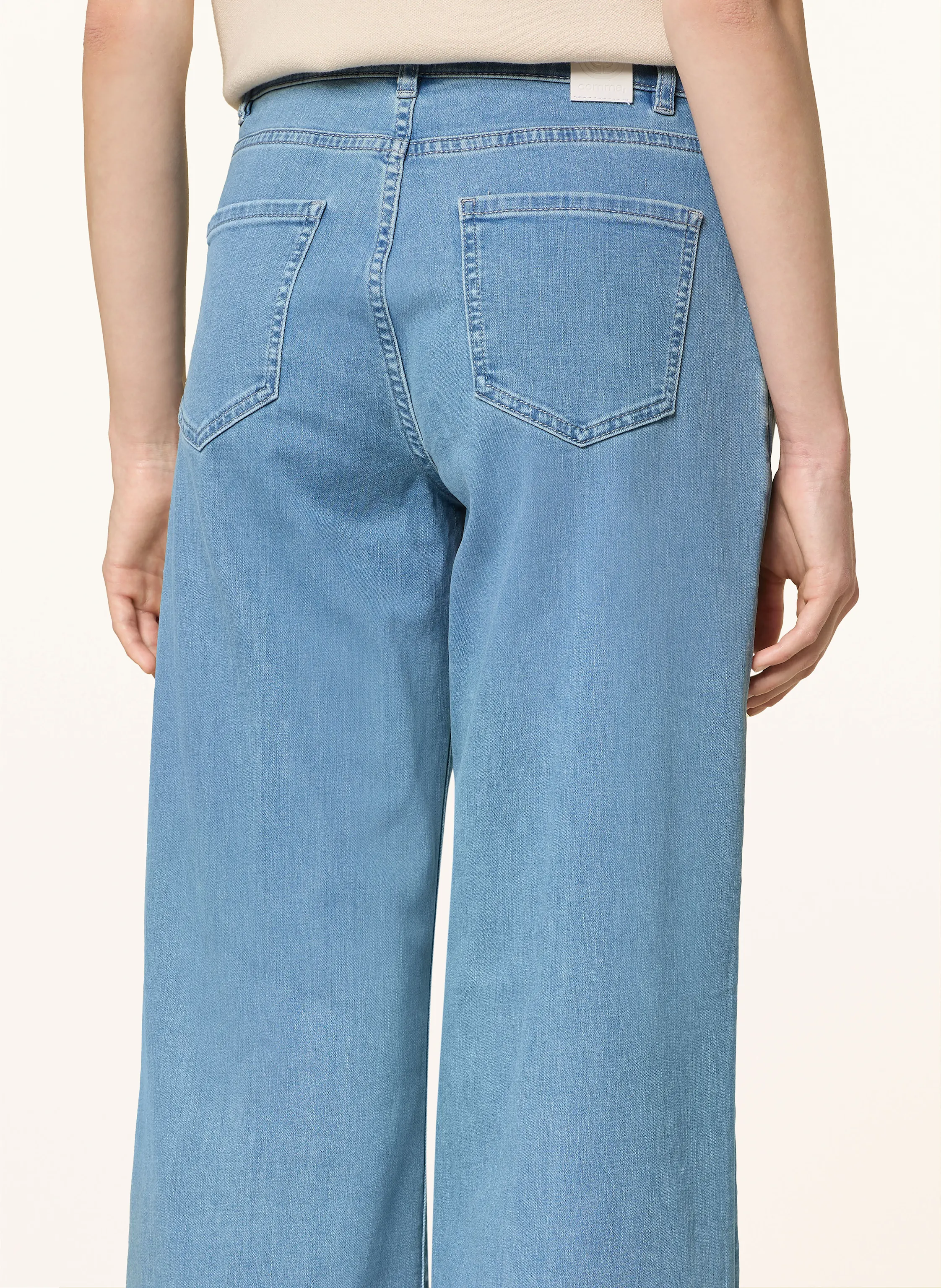 comma Jeans