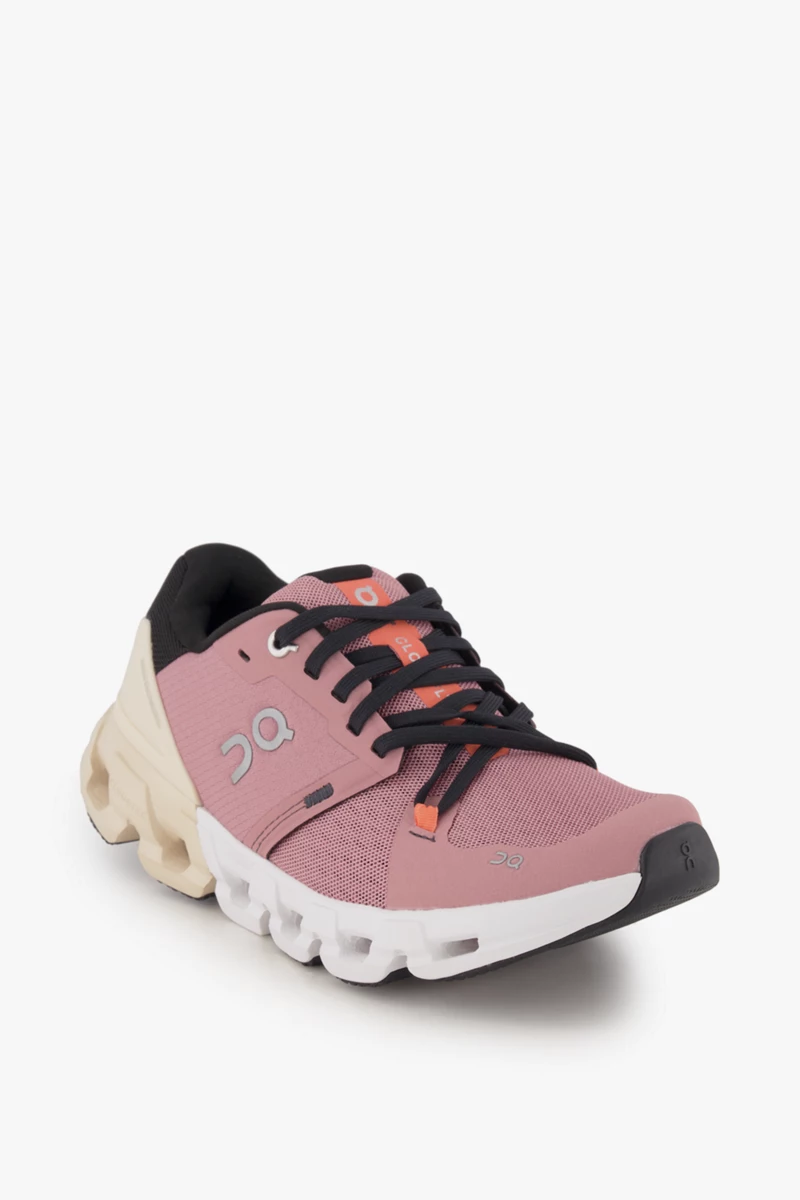 ON Cloudflyer 4 Damen Laufschuh
